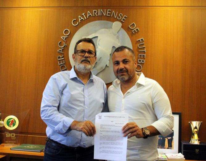 Com problemas no estádio, Almirante Barroso desiste de disputar Catarinense em 2020