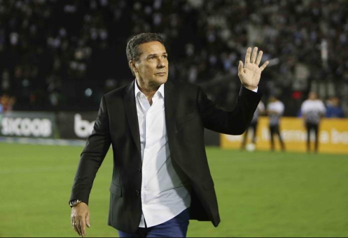 Guarín participa de jogo-treino e pode ser relacionado no Vasco para clássico