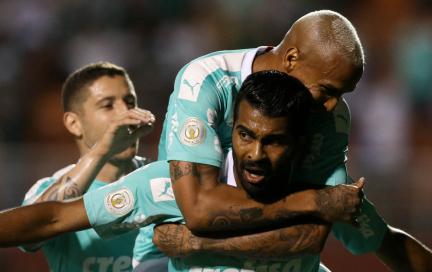 Com lateral de volta, Palmeiras inicia preparação para enfrentar a Chapecoense