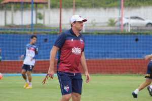 Sem Ceni, Fortaleza recebe líder Flamengo para se distanciar do Z4