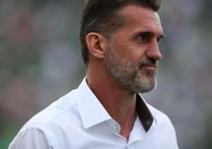 Técnico se apresenta ao Atlético-MG e explica contrato curto: 'Foi um pedido meu'