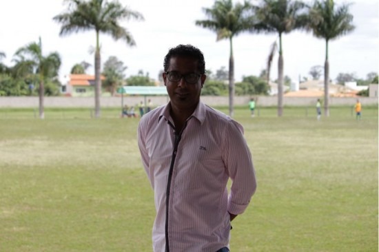 Ex-jogador de Botafogo e Fluminense leva time sergipano à final da segunda divisão