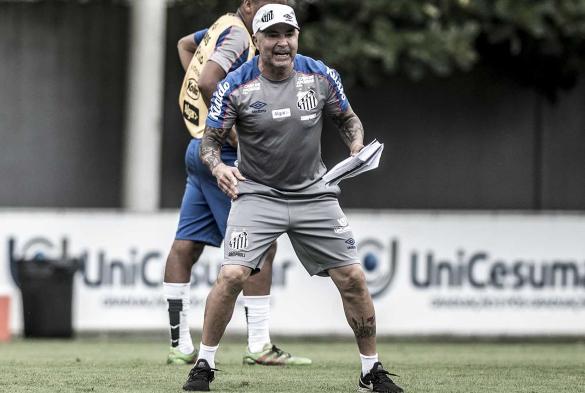 Com volta de selecionáveis, Santos fecha preparação para enfrentar Ceará