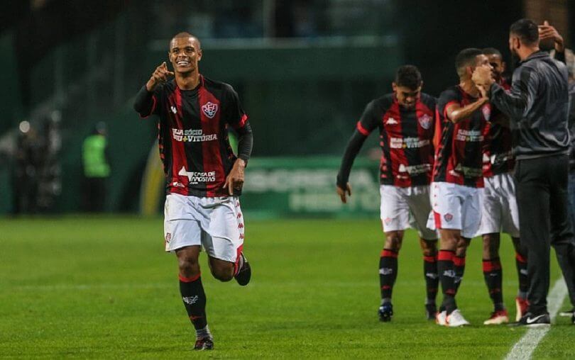 Série B: Lesionado, ex-volante do Atlético-MG é dúvida no Vitória