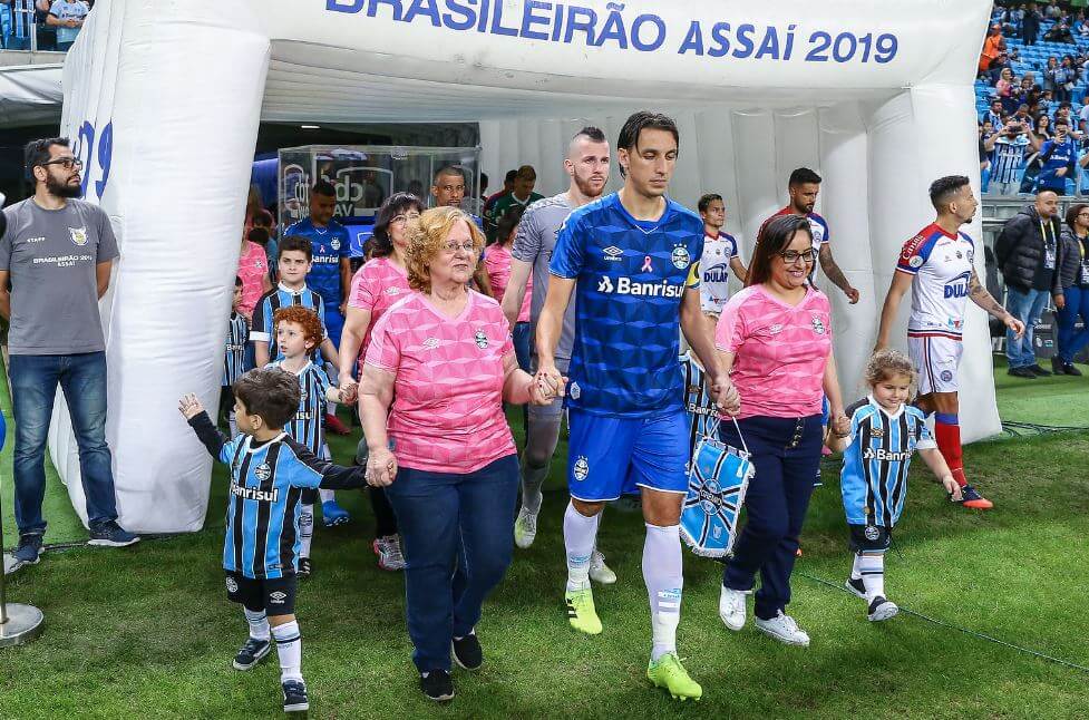 Elenco do Grêmio admite jogo ruim, mas dá méritos ao Bahia