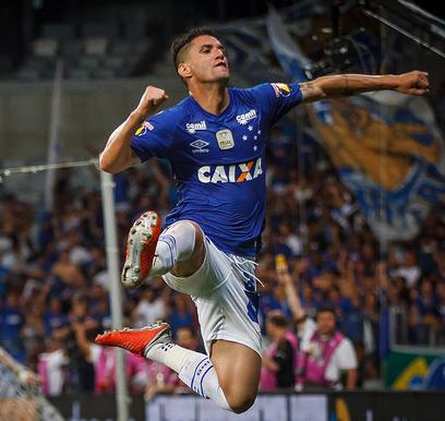 Thiago Neves fez o gol da vitória. (Foto: Vinnicius Silva / Cruzeiro)