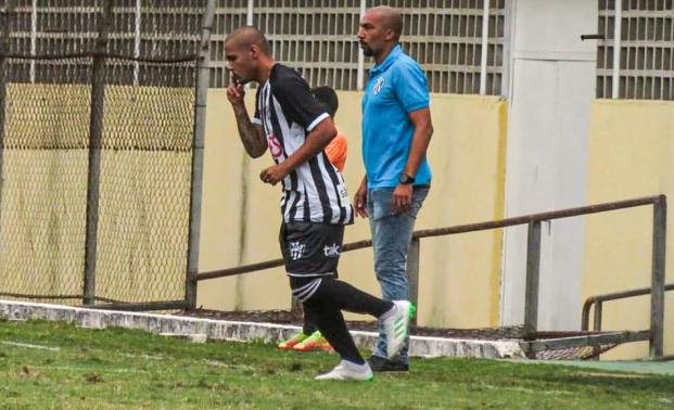 Copa Paulista: Volante comemora estreia no profissional do EC São Bernardo
