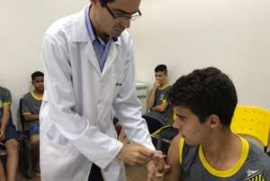 Dia D - Atletas e funcionários do Novorizontino atualizam vacinas