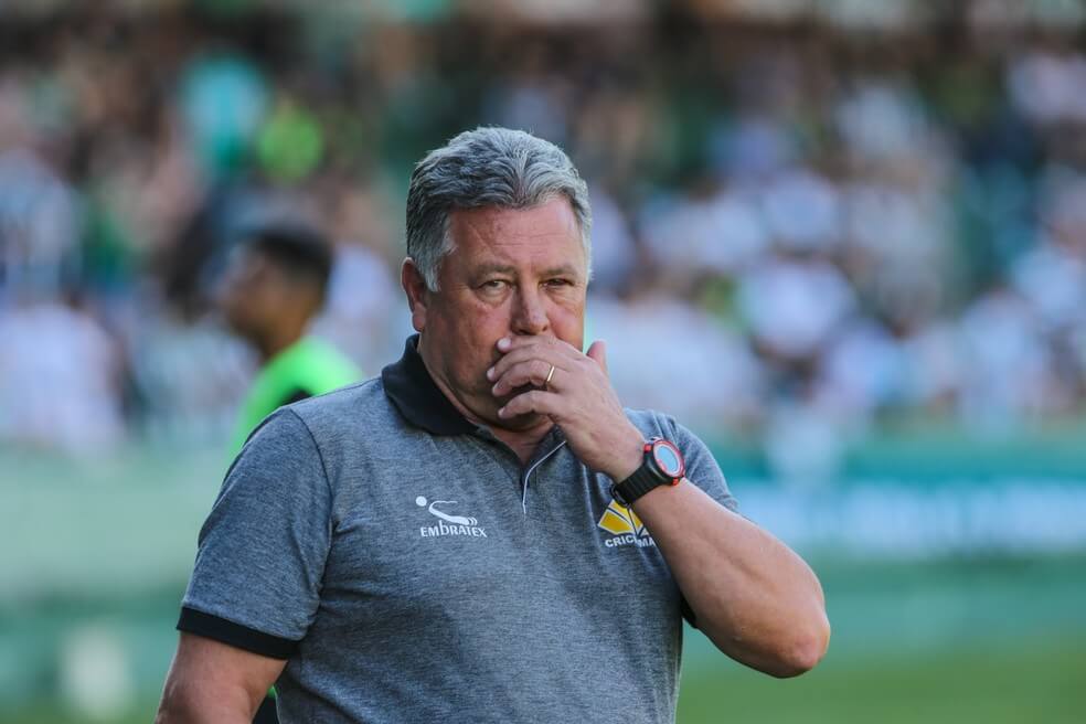 Série B: Roberto Cavalo terá três retornos no Criciúma contra o CRB