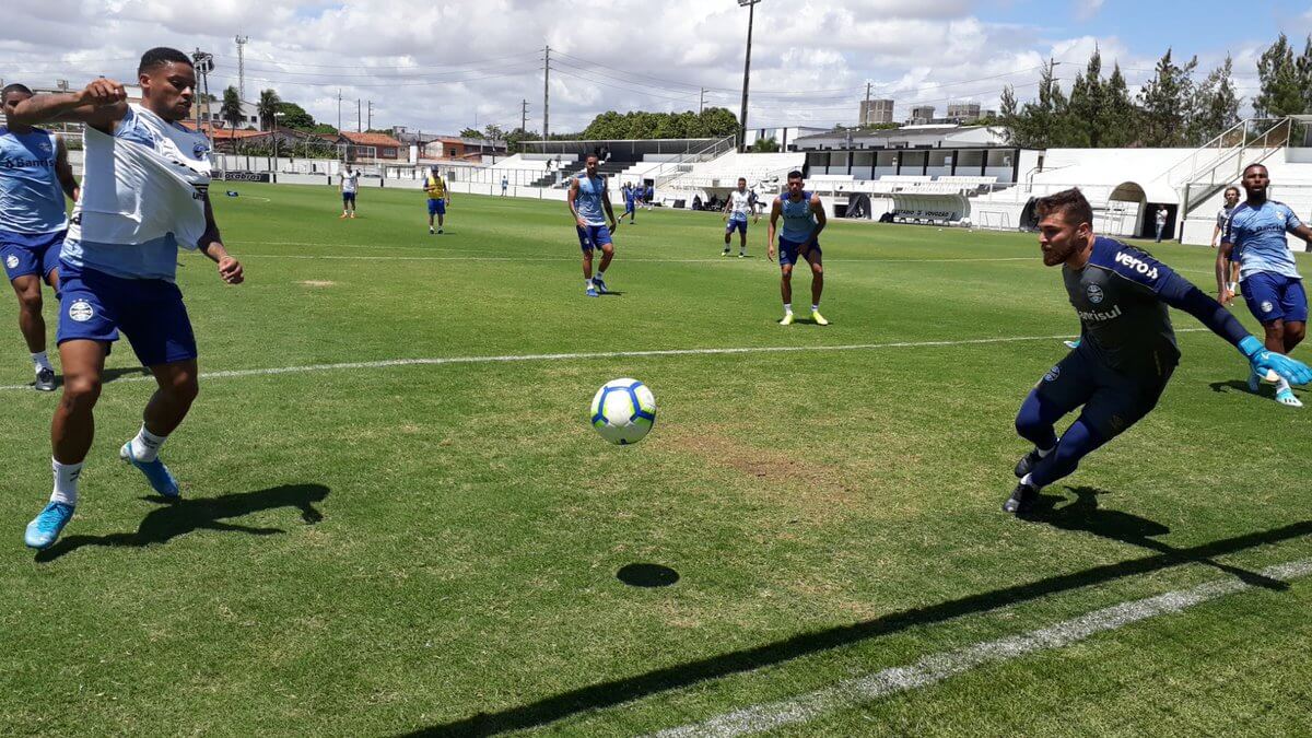 Focado na Libertadores, Grêmio pega Fortaleza com reservas e tenta voltar ao G6