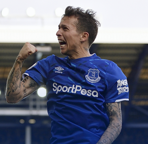 INGLÊS: Bernard marca, e Everton acaba com sequência ruim diante do West Ham