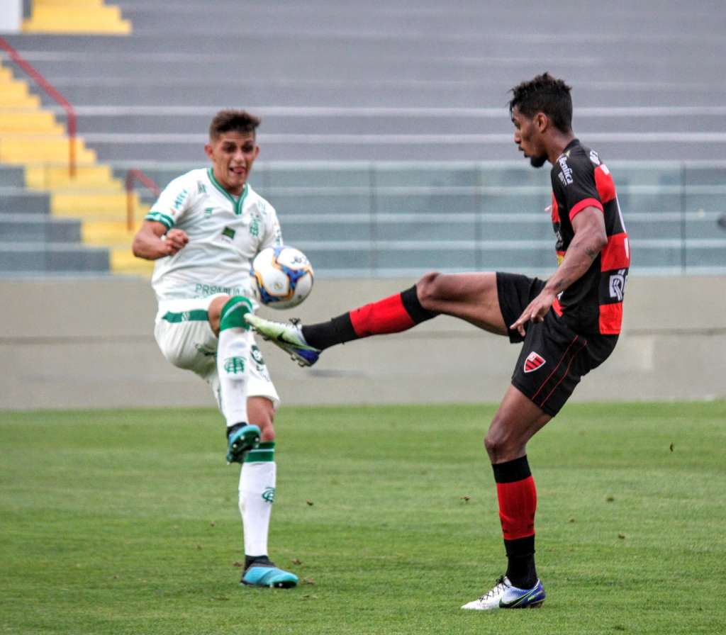 Oeste 0 x 1 América-MG - Coelho alcança Coritiba, mas não entra no G4 2 0002050423963 img