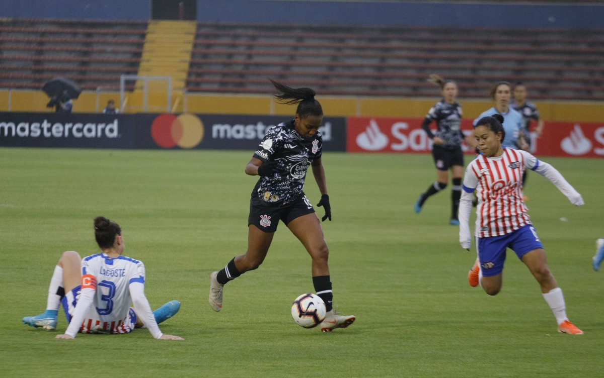 LIBERTADORES FEMININA: Corinthians empata e avança às quartas de final