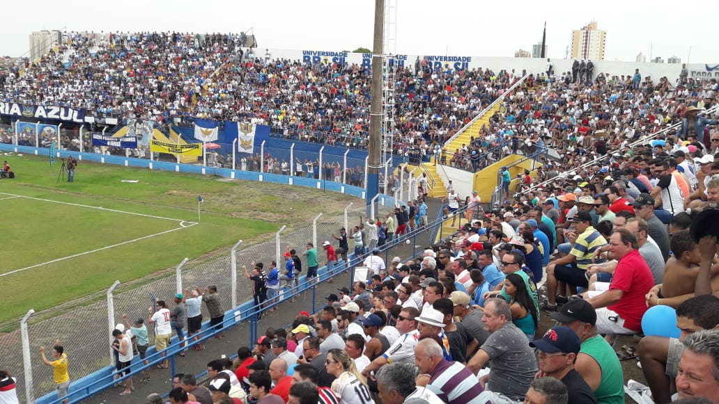 Futebol Sustentável bomba e quase 5 mil torcedores assistem Fernandópolis x Marília