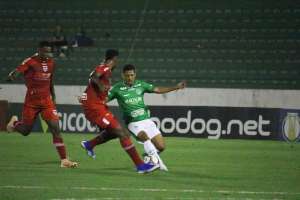 Série B: Alvo do Corinthians, Davó completa um turno de titularidade absoluta no Guarani