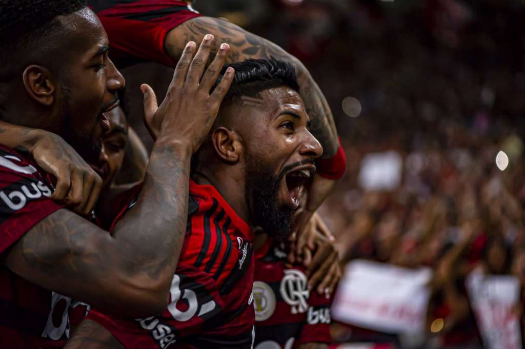 Com Luxa no comando, Seleção FI tem domínio de Vasco e Flamengo