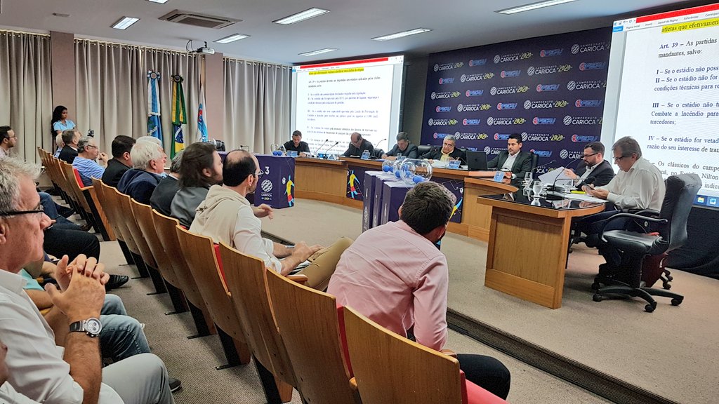 Carioca de 2020 poderá ter vencedor dos turnos como campeão sem final