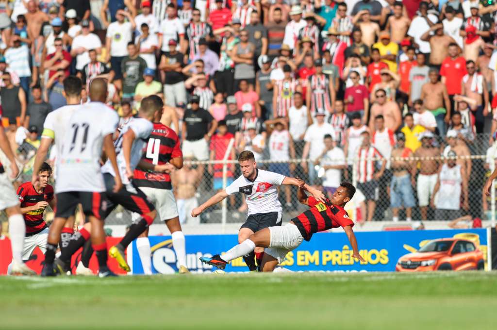 Depois de 45 anos, Paulista e Marília se reencontram em decisão de titulo (Foto: Gustavo Amorim)