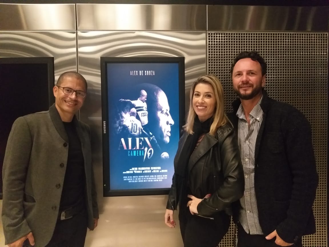 Noite de gala na pré-estreia do filme Alex Câmera 10 em São Paulo