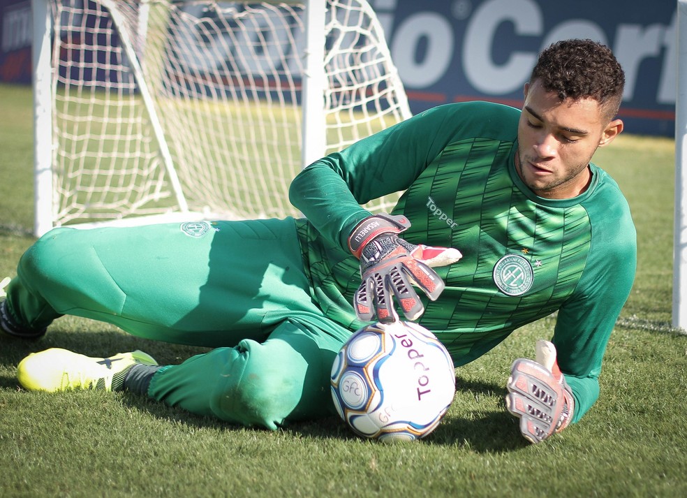 Cria da base, Carlão teve lesão em treinamento do Guarani - Letícia Martins / Guarani FC