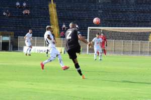 Copa Paulista: Lateral retorna a titularidade e pede XV com 'algo a mais' nas semis