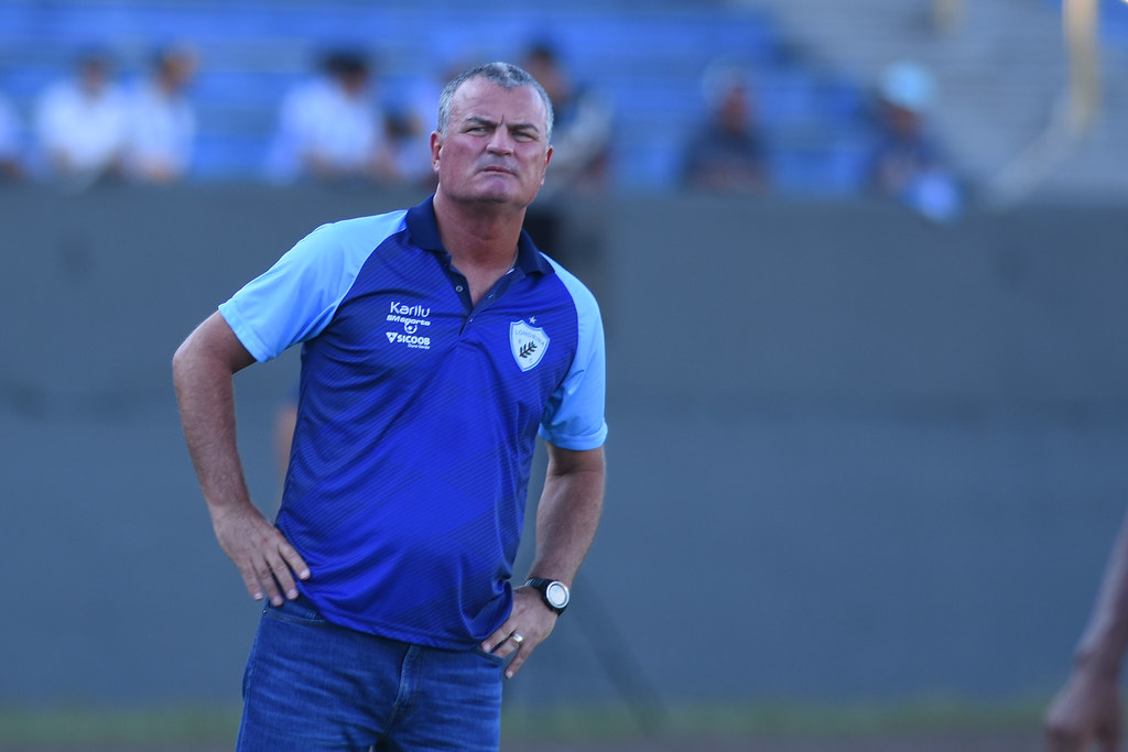 Série B: Mazola pede Londrina menos ‘afoito’ para superar o Oeste