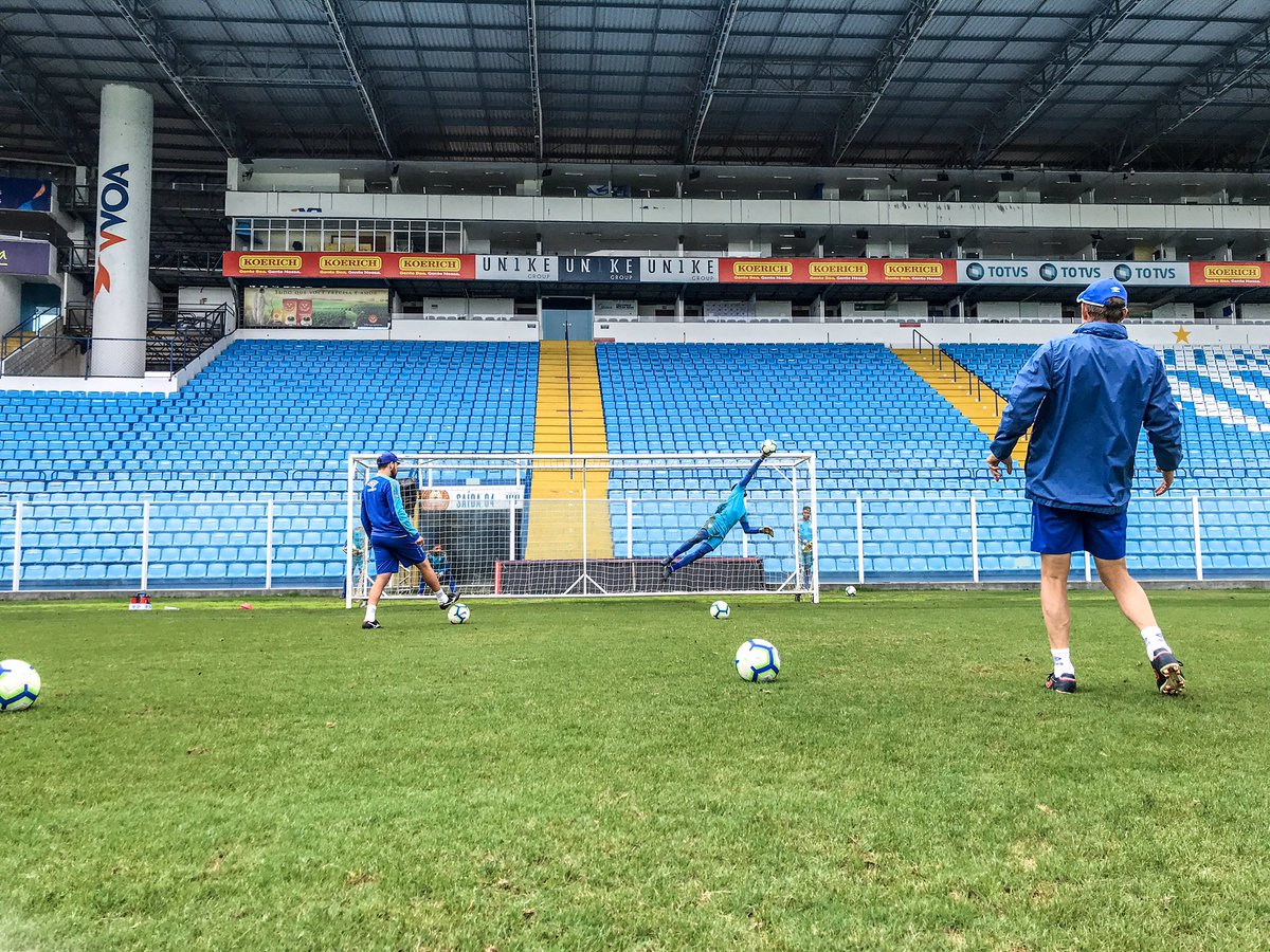 Focado em voltar a vencer, Avaí tem treino marcado por retornos