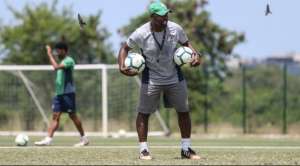 Flu tem volta de zagueiro em treino e técnico testa jóia no lugar de Ganso