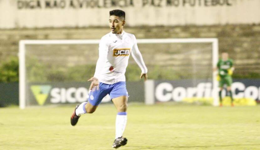 Com ex-Guarani e meia do Corinthians, time da Série B anuncia lista de dispensa