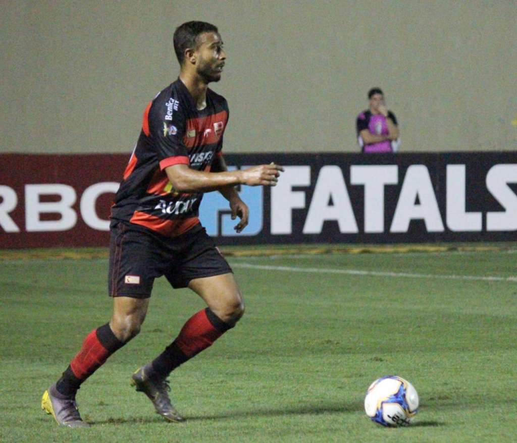 Bruno Gonçalves espera jogo difícil (Foto: Jefferson Vieira/Oeste)