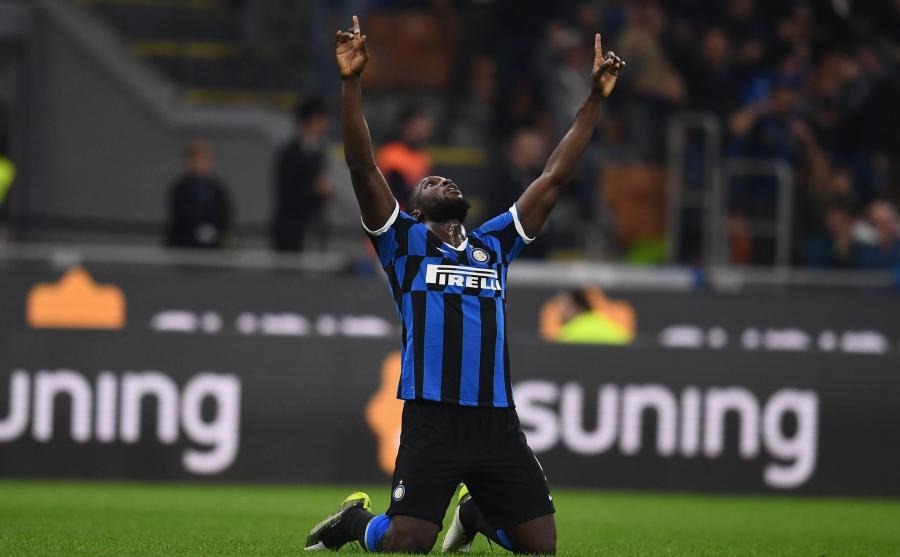 ITALIANO: Inter empata com o Parma em casa e perde chance de passar a Juventus