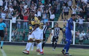 Figueirense 2 x 2 Criciúma - E os dois seguem na zona de rebaixamento