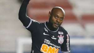 Com dores musculares, Love pode desfalcar Corinthians contra o CSA