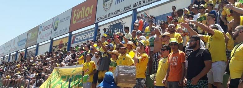 Mesmo com 34 graus, Futebol Sustentável leva quase 3 mil para semi da Copa Paulista