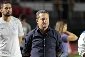 Mesmo com revés para o Flamengo, Argel Fucks elogia atuação do CSA: 'Orgulho'