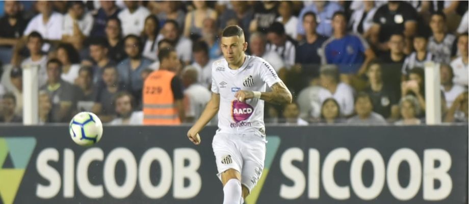 Desfalcado, Santos inicia preparação para encarar o Bahia