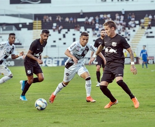 Série B: Ponte Preta sai enfraquecida de série no Majestoso; Kleina completa dois meses
