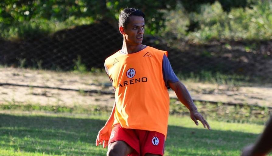 Paraibano: Ex-Campinense e Botafogo, lateral-direito retorna ao Treze