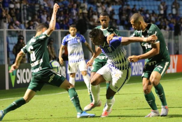 Palmeiras fez 2 a 1 no Avaí