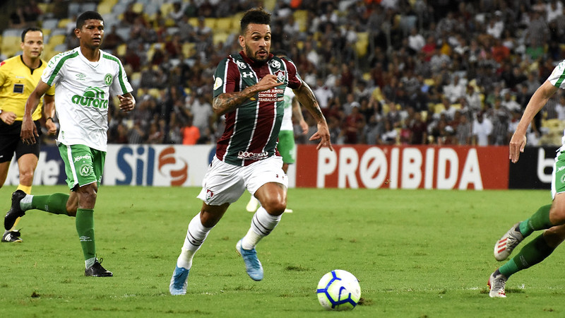 À beira da degola, Fluminense visita Ceará e mira 2ª vitória no Castelão