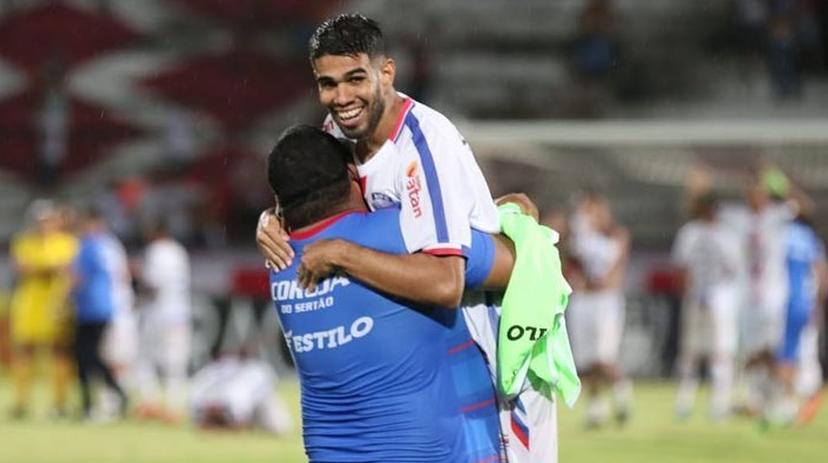 Pernambucano: Após passagem no Horizonte-CE, lateral retorna ao Afogados