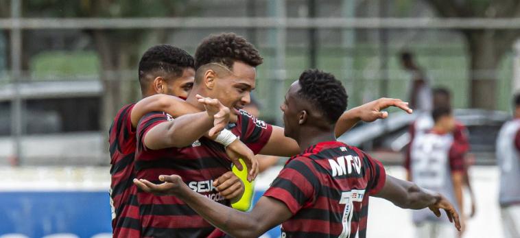 BRASILEIRO SUB-20: Flamengo vence Fluminense novamente e vai à semi