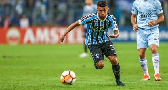 Com volante e zagueiro de volta, Grêmio tem dúvidas para o clássico