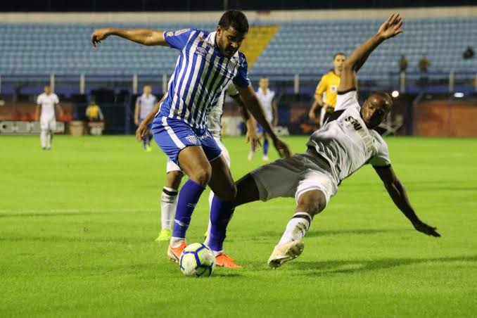 Virtualmente rebaixado, Avaí ainda depende só de si para escapar