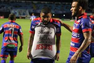 Para encaminhar permanência na elite, Fortaleza desafia Atlético no Castelão