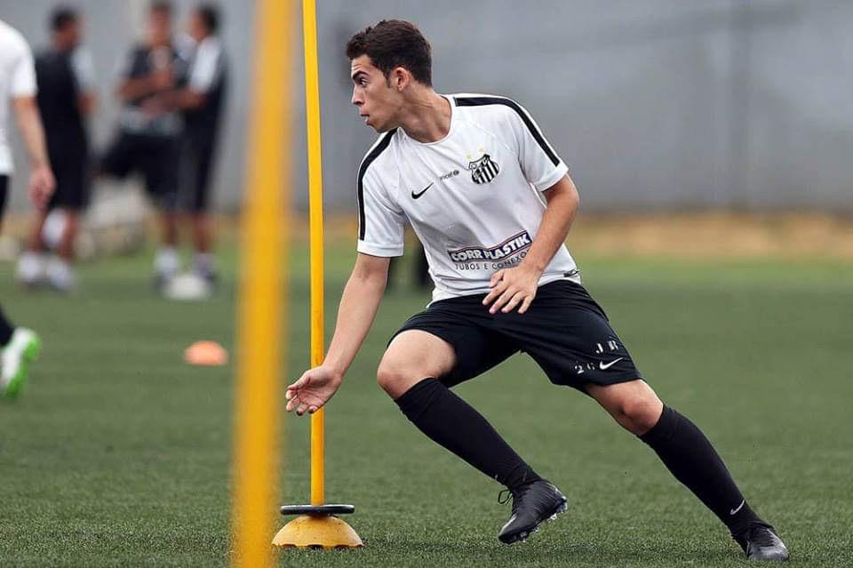 Ex-garoto do Santos, Hans Neto acerta com novo clube do Catar