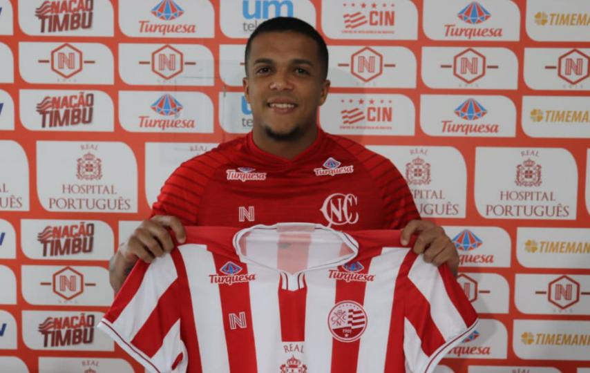 Pernambucano: Após Willian Simões, Náutico está perto de renovar com outro lateral