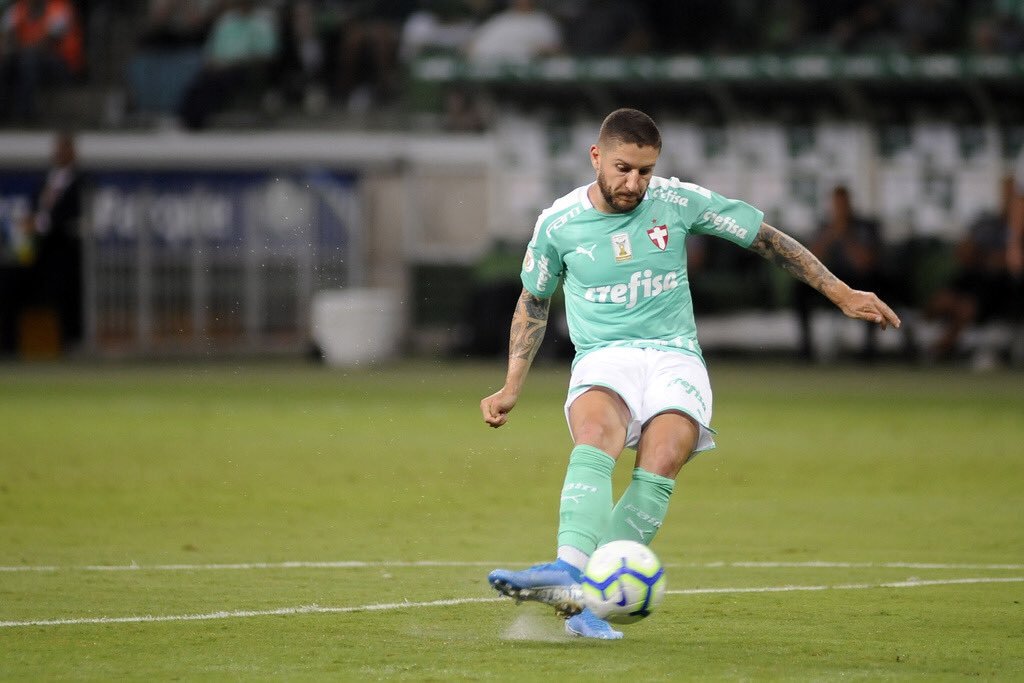 Zé Rafael foi o autor do gol da vitória Zé Rafael foi o autor do gol da vitória