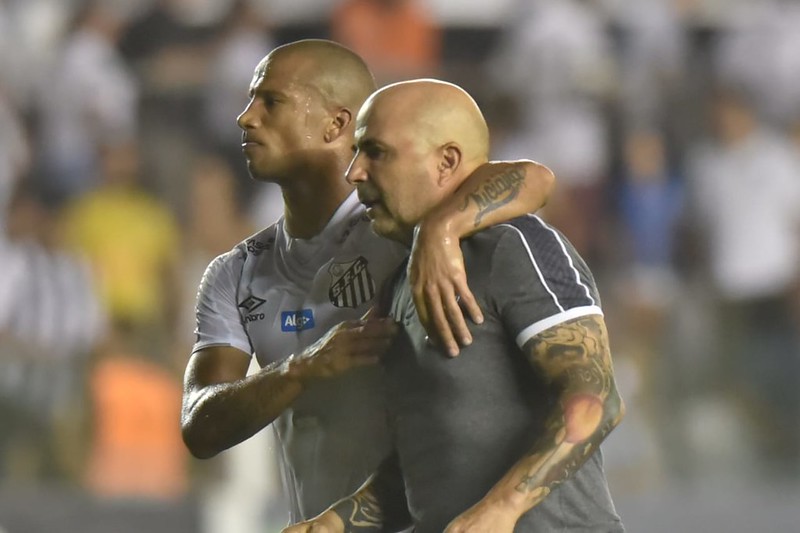 Jorge Sampaoli exalta intensidade e campanha do Santos no Brasileirão