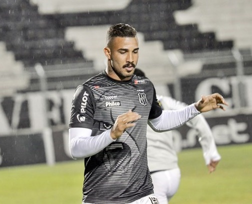 Série B: Suspensão de Roger abre brecha para centroavante ser titular na Ponte Preta
